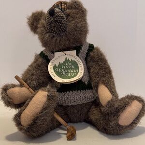 Green Mountain Vintage Tabor Bear NWT